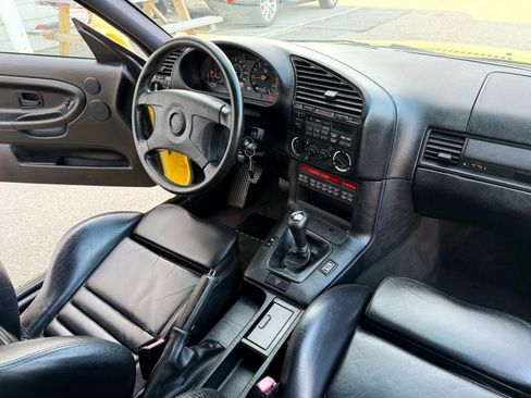 Used 1995 BMW M3 Coupe RWD image 51