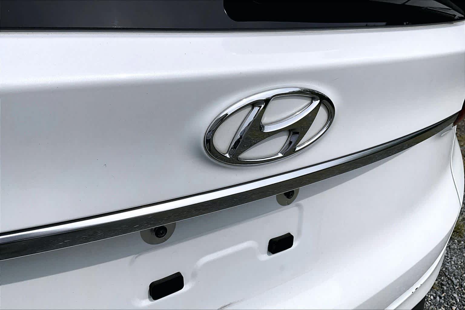 Used 2019 Hyundai Santa Fe SEL FWD image 30