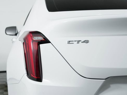 Used 2023 Cadillac CT4 Luxury image 15