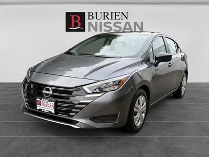Used 2025 Nissan Versa S w/ Trunk Package
