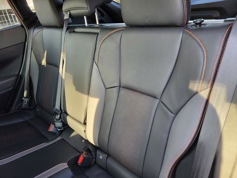 Certified 2025 Subaru Crosstrek 2.5i Limited w/ Crosstrek Mirror Package image 13