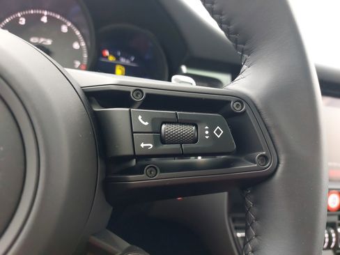 New 2026 Porsche Macan GTS image 20