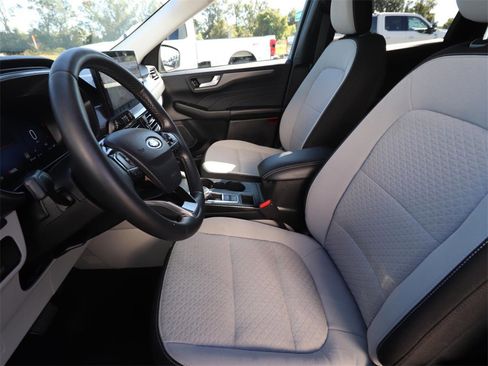 Certified 2023 Ford Escape Active w/ Tech Pack #2 image 2