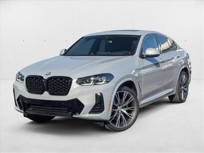New 2025 BMW X4 xDrive30i w/ Premium Package