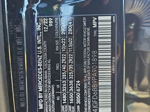 Used 2023 Mercedes-Benz GLE 53 AMG 4MATIC Coupe image 31