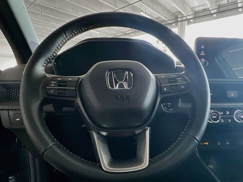 Used 2026 Honda CR-V Sport-L image 16