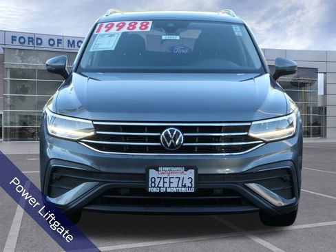 Used 2022 Volkswagen Tiguan SE image 8