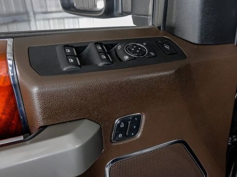 Used 2018 Ford F250 King Ranch w/ King Ranch Ultimate Package image 34