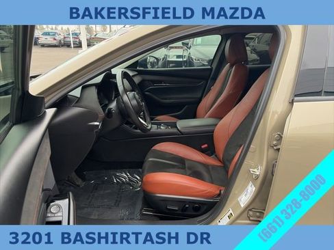 Used 2024 MAZDA MAZDA3 s image 19