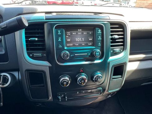 Used 2016 RAM 2500 Tradesman w/ Chrome Appearance Group RWD image 27