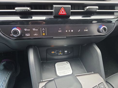 New 2026 Kia Sportage SX image 15