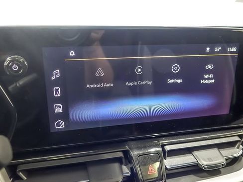 New 2026 Chevrolet TrailBlazer LT w/ Midnight Edition FWD image 16