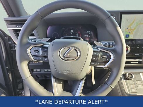 Used 2025 Lexus GX 550 550 Overtrail image 9