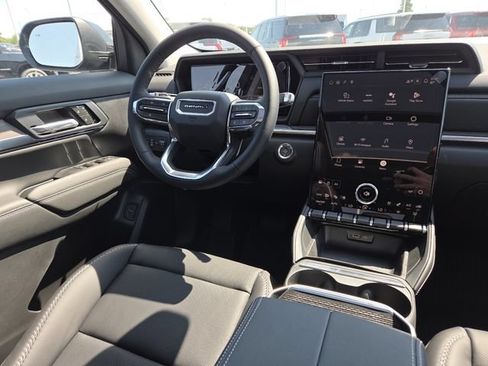 New 2026 GMC Terrain Denali w/ LPO, Floor Liner Package AWD/4WD image 33