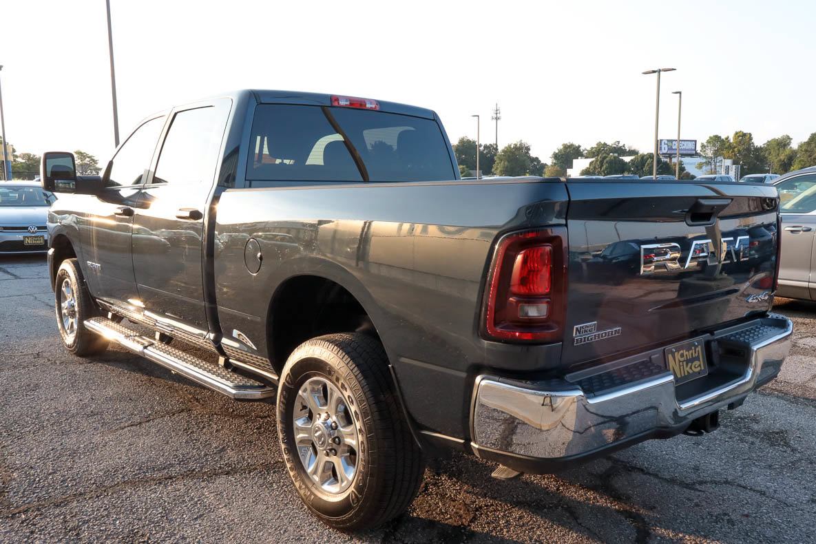 Used 2026 RAM 2500 Big Horn AWD/4WD image 4