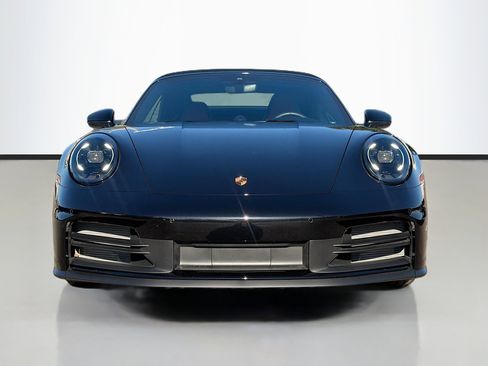 Used 2025 Porsche 911 Carrera image 8