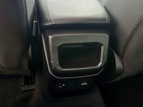 Used 2024 Ford Ranger XLT w/ Technology Package RWD image 29