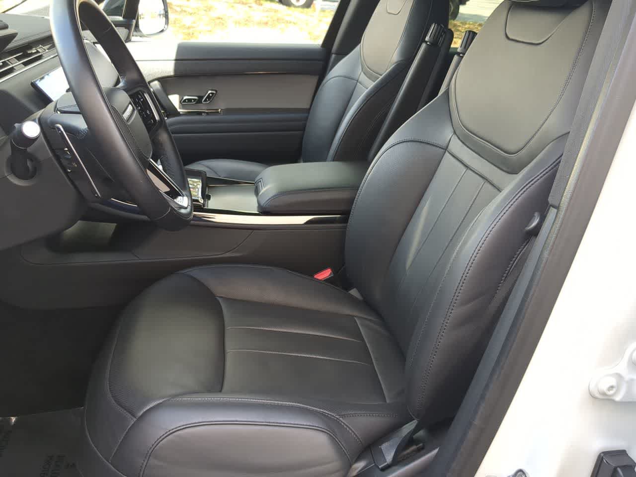 Certified 2025 Land Rover Range Rover Sport SE AWD/4WD image 17
