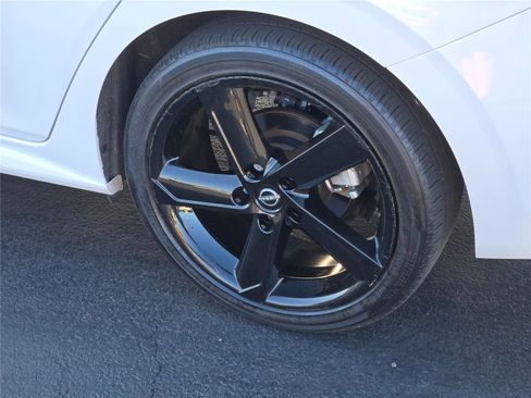 Used 2024 Nissan Sentra SR image 18