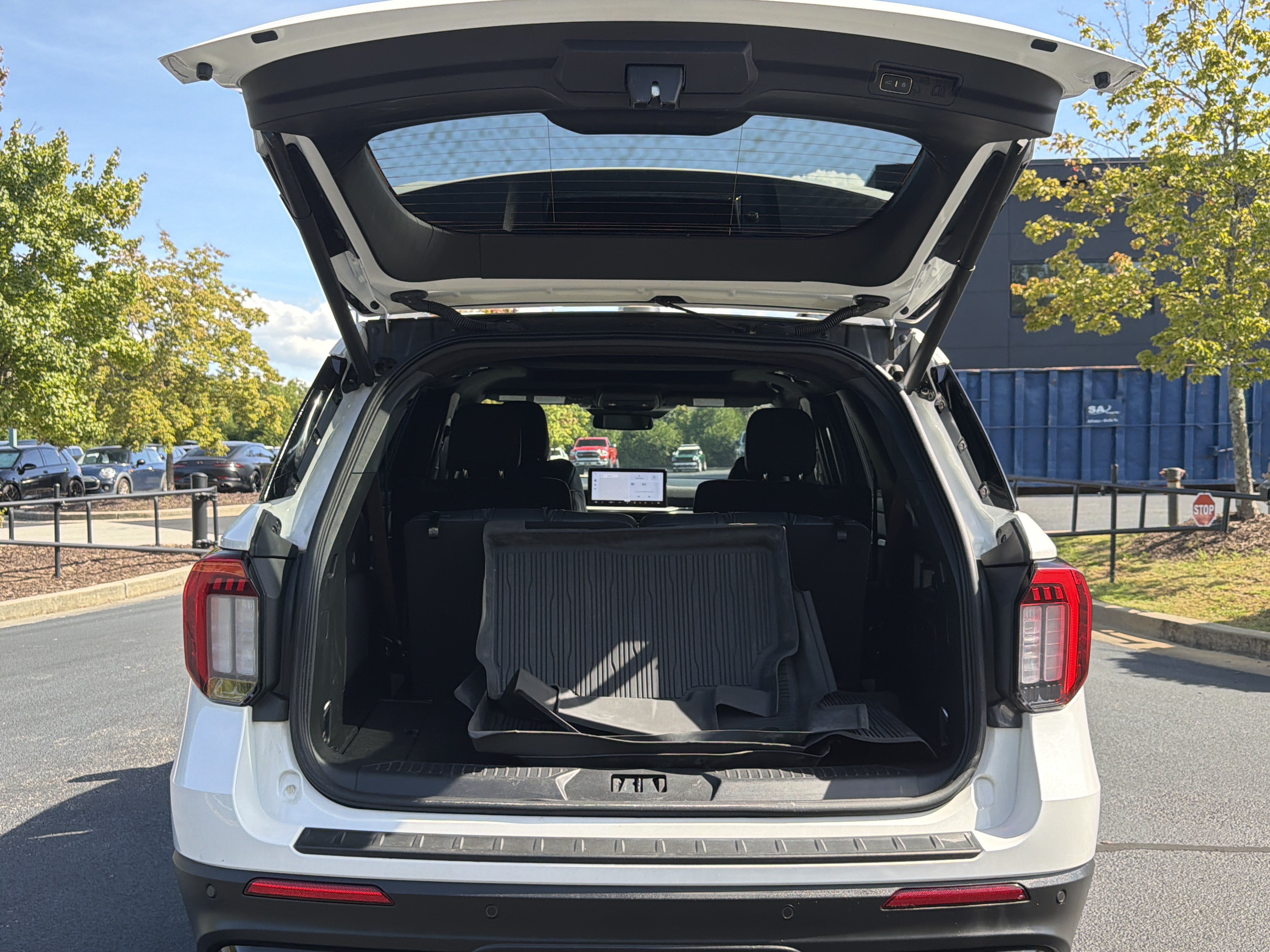 Used 2025 Ford Explorer ST w/ Sun And Sound Package AWD/4WD image 48