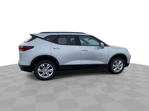 Used 2022 Chevrolet Blazer LT image 3