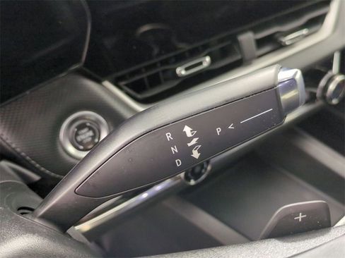 Certified 2025 Chevrolet Equinox LT image 15