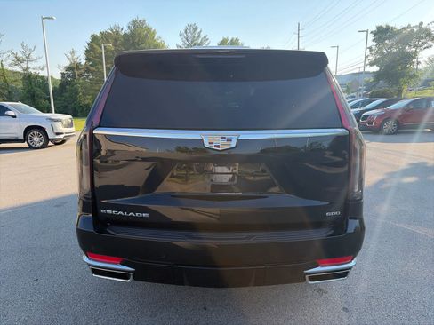 Certified 2023 Cadillac Escalade Premium Luxury AWD/4WD image 3