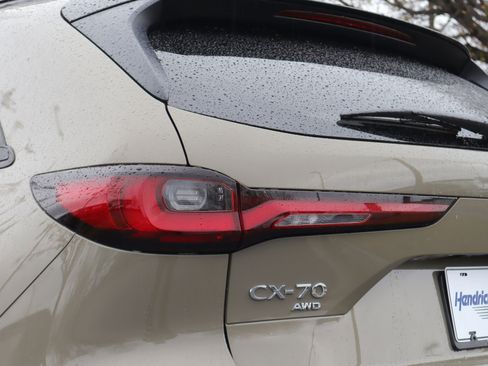Certified 2025 MAZDA CX-70 3.3 Turbo w/ Preferred Package image 37
