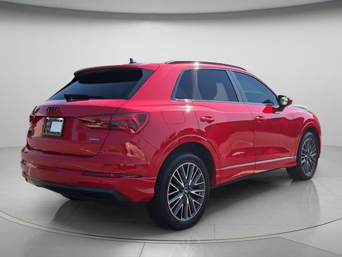 Used 2023 Audi Q3 2.0T Premium w/ Convenience Package AWD/4WD image 7