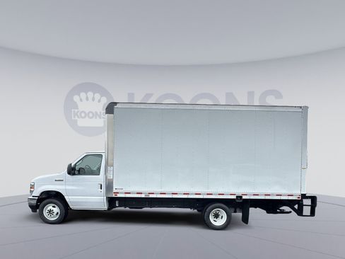 New 2025 Ford E-450 and Econoline 450 Super Duty w/ Power Equipment Group image 2
