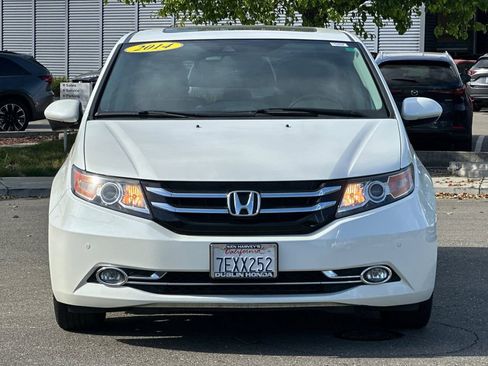 Used 2014 Honda Odyssey Touring image 9