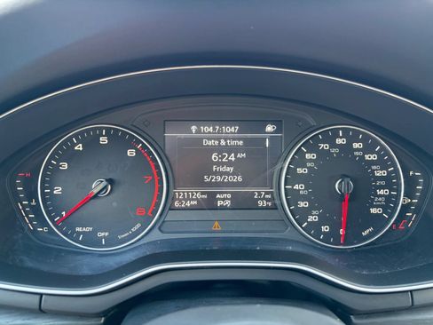 Used 2017 Audi A4 2.0T Ultra Premium w/ Convenience Package FWD image 13