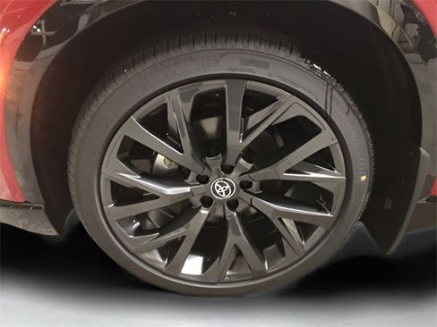 New 2025 Toyota Crown Signia image 10