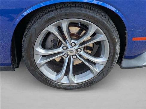 Used 2020 Dodge Challenger R/T RWD image 21