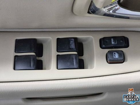 Used 2004 Toyota Avalon XL image 14