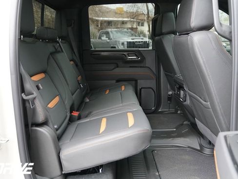 Used 2026 GMC Sierra 2500 AT4 w/ AT4 Premium Plus Package image 42