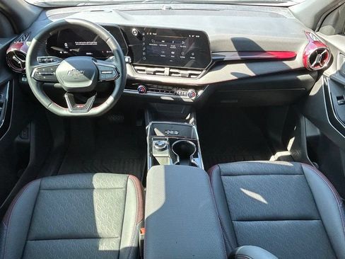 Used 2025 Chevrolet Equinox RS FWD image 10