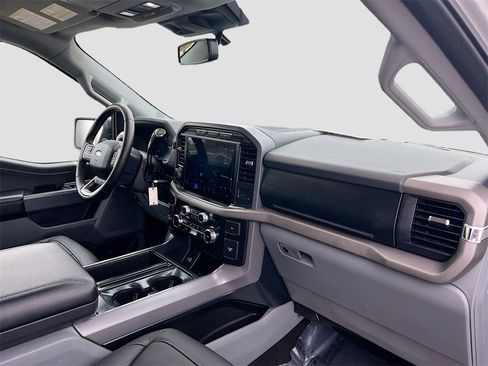 Used 2024 Ford F150 XLT w/ Mobile Office Package image 27