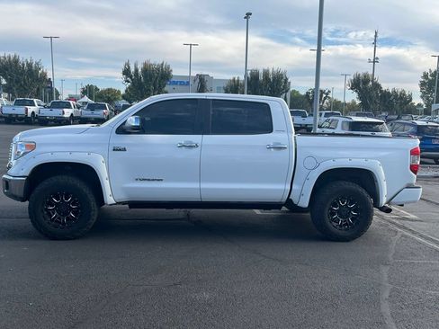 Used 2015 Toyota Tundra Limited w/ Limited Premium Package AWD/4WD image 4
