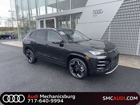 Used 2026 Volkswagen Tiguan SEL R-Line AWD/4WD image 1