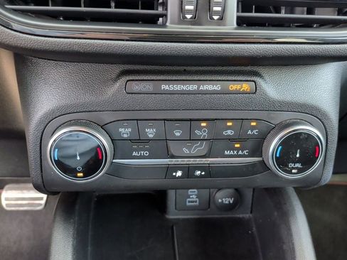 Used 2023 Ford Escape ST-Line image 26