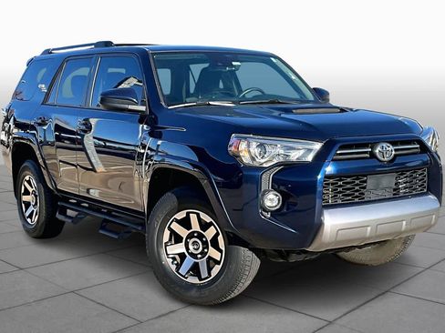 Used 2021 Toyota 4Runner TRD Off-Road image 2