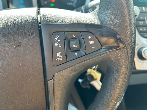 Used 2015 Chevrolet Equinox LS image 17