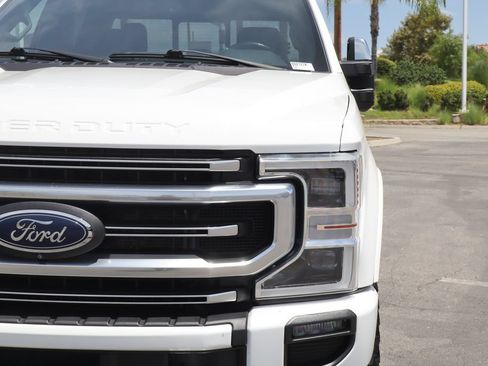 Used 2022 Ford F350 Platinum w/ Tremor Off-Road Package AWD/4WD image 8