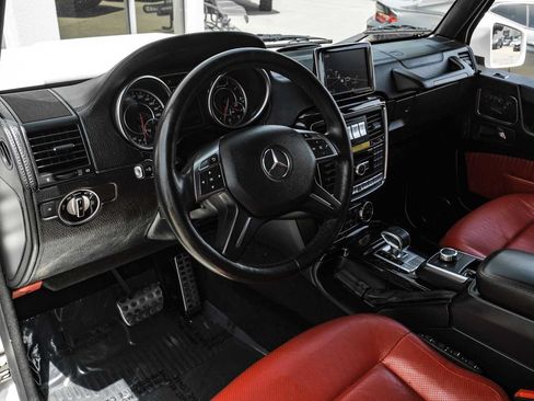 Used 2016 Mercedes-Benz G 63 AMG 4MATIC image 3