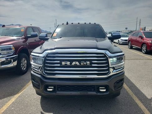 Used 2022 RAM 2500 Limited AWD/4WD image 6