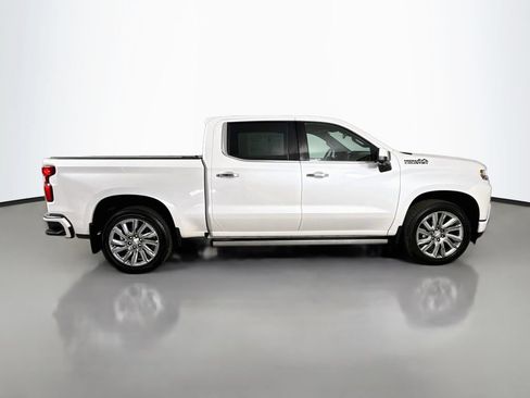 Used 2022 Chevrolet Silverado 1500 High Country w/ LPO, Dark Essentials Package AWD/4WD image 9
