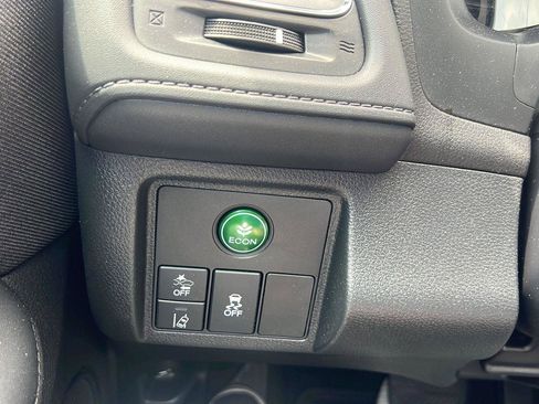 Used 2022 Honda HR-V EX image 15