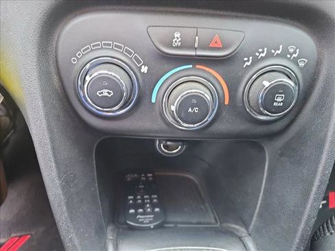 Used 2016 Dodge Dart SE w/ Convenience Group image 14