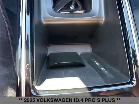 New 2025 Volkswagen ID.4 Pro S Plus image 30